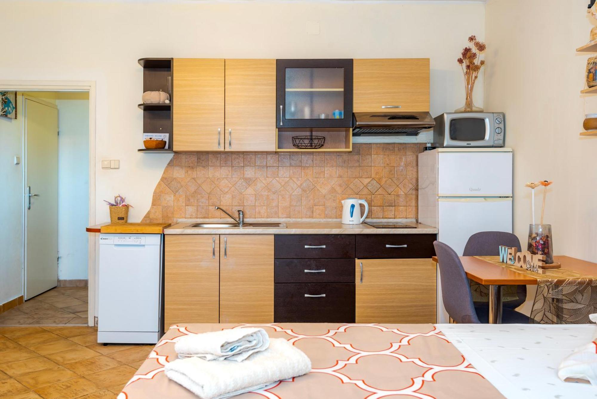 Apartments Rogoznicka Oaza Rogoznica  Ngoại thất bức ảnh