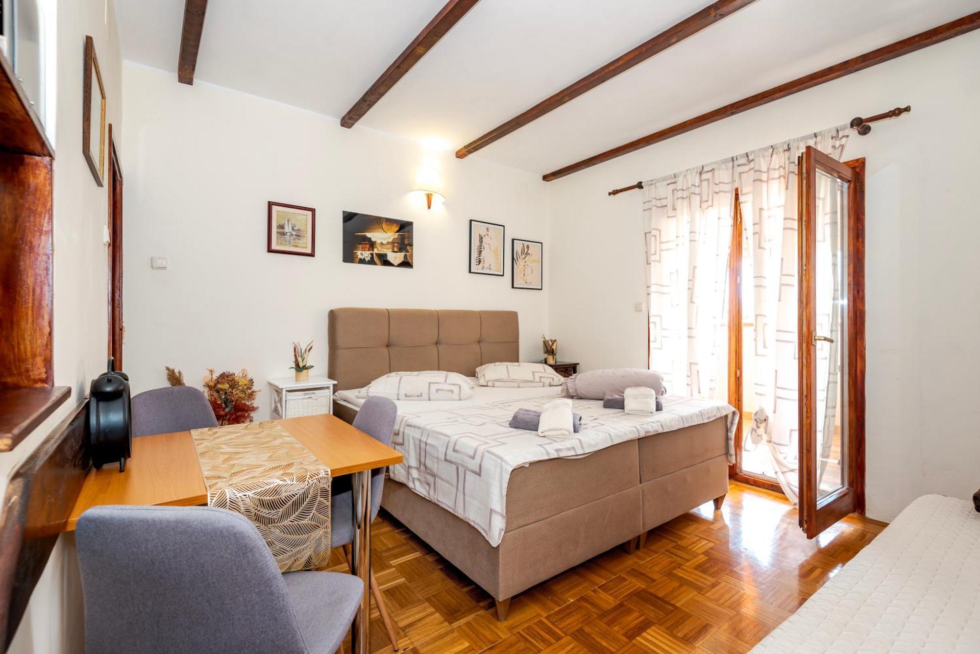 Apartments Rogoznicka Oaza Rogoznica  Ngoại thất bức ảnh