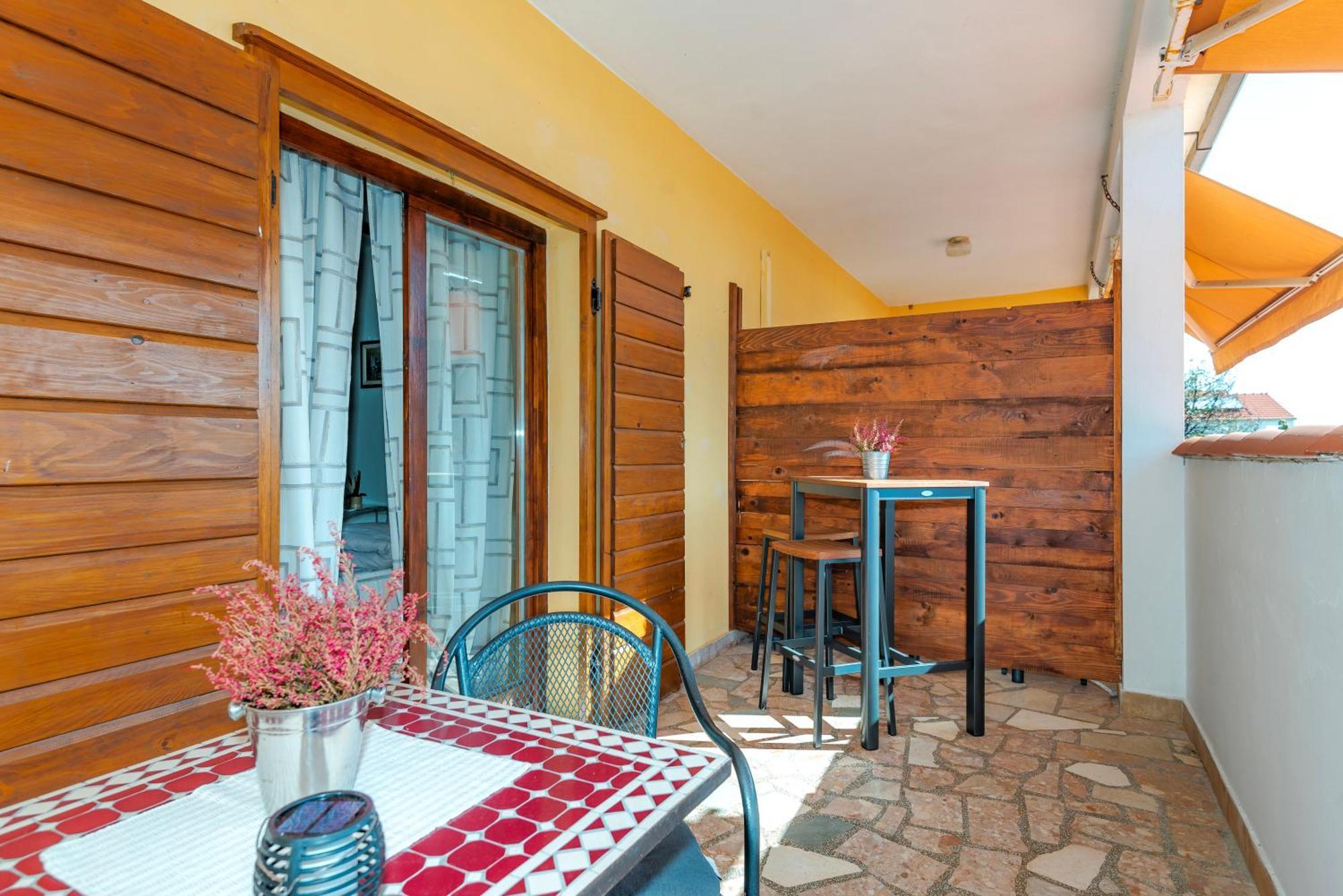 Apartments Rogoznicka Oaza Rogoznica  Ngoại thất bức ảnh